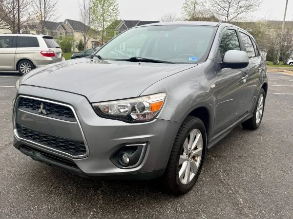 2013 Mitsubishi Outlander - Image 3 of 18
