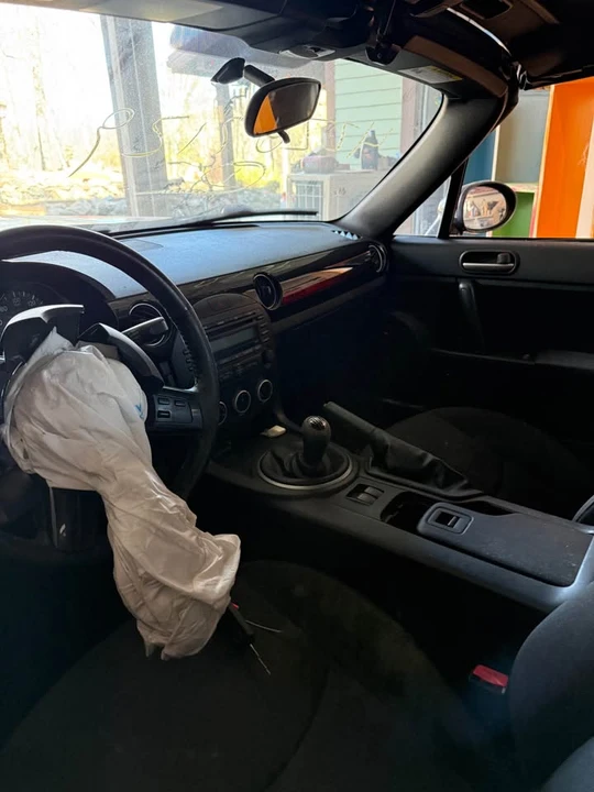 2013 Mazda NC MX-5 Miata - Image 2 of 10
