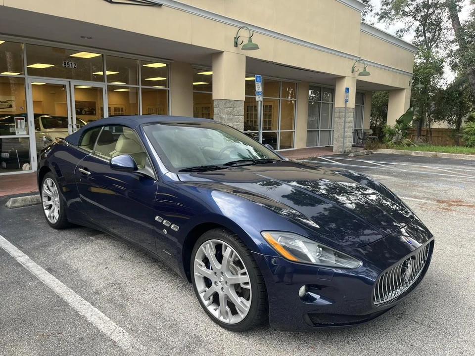 2013 Maserati GranTurismo 1st Gen - Image 15 of 31