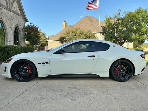 2013 Maserati GranTurismo MC Coupe 2D