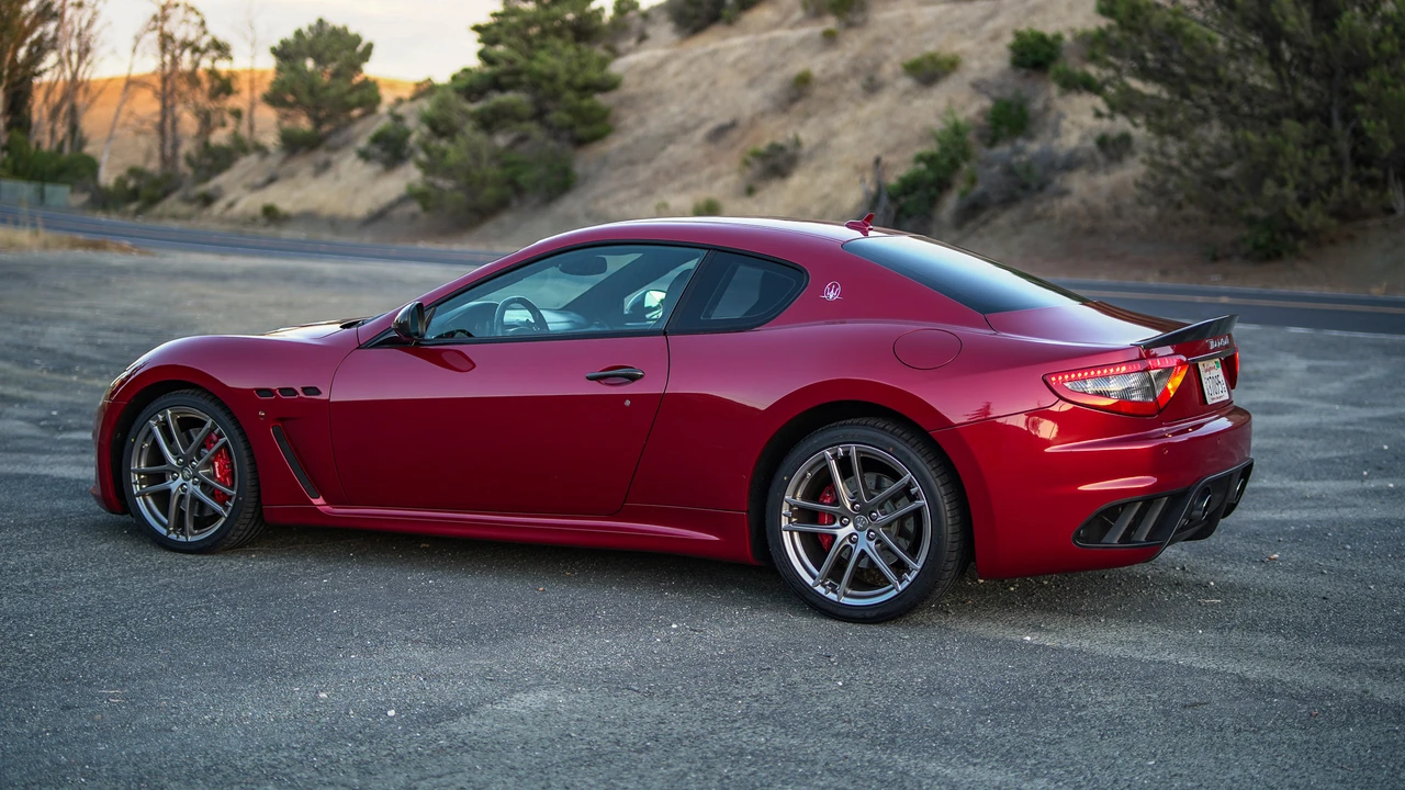 2013 Maserati GranTurismo MC Stradale - Image 10 of 31