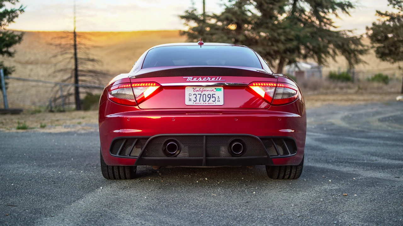 2013 Maserati GranTurismo MC Stradale - Image 18 of 31