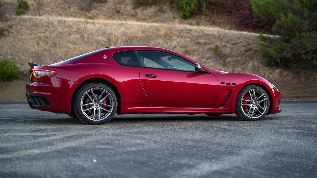 2013 Maserati GranTurismo MC Stradale - Image 24 of 31
