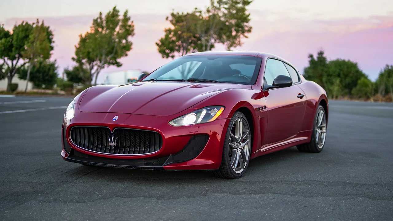 2013 Maserati GranTurismo MC Stradale - Image 6 of 31