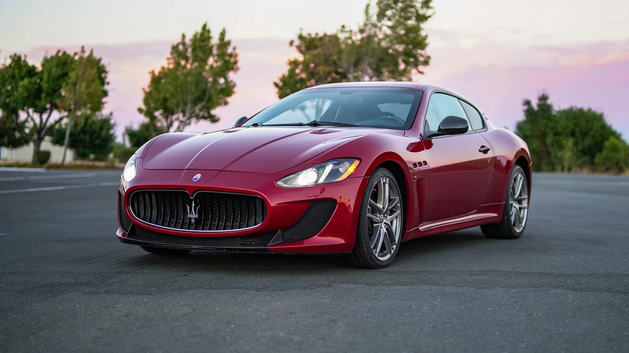 2013 Maserati GranTurismo MC Stradale - Image 7 of 31