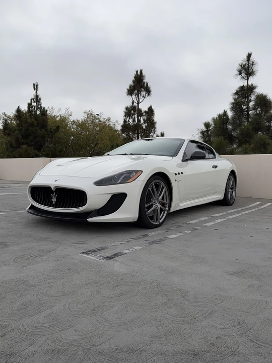 2013 Maserati GranTurismo MC Stradale - Image 2 of 31