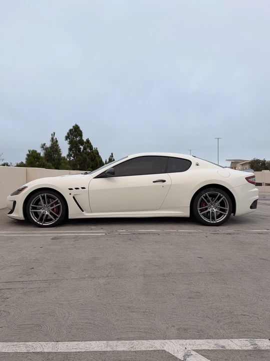 2013 Maserati GranTurismo MC Stradale - Image 15 of 31