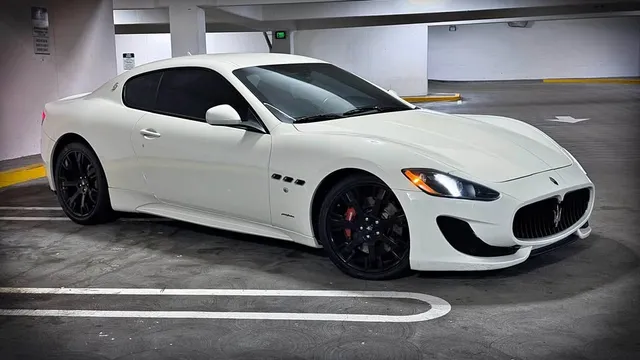 2013 Maserati GranTurismo S Coupe 2D