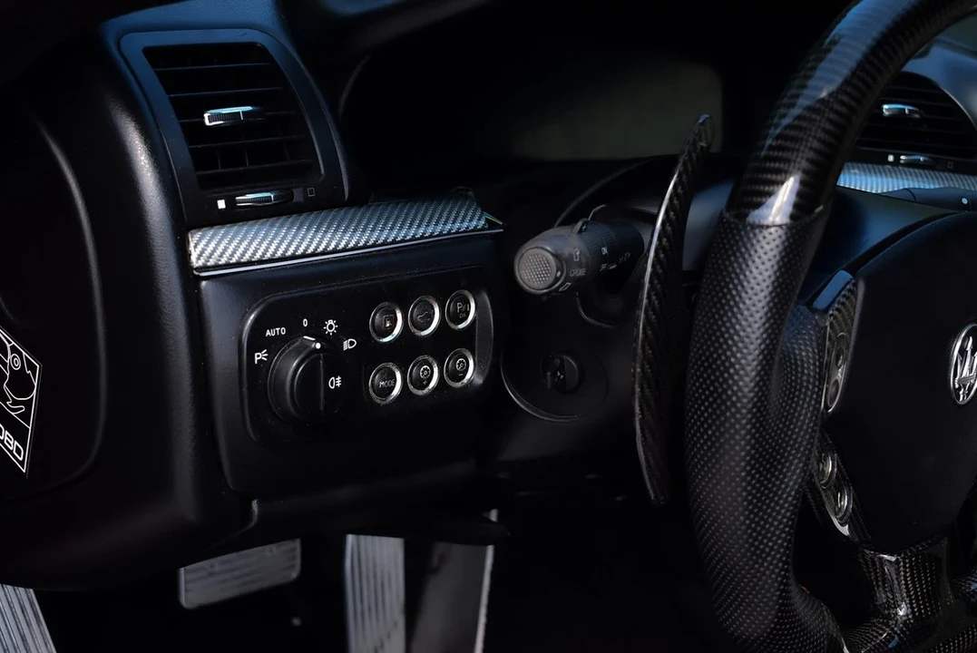 2013 Maserati GranTurismo 1st Gen - Image 26 of 30