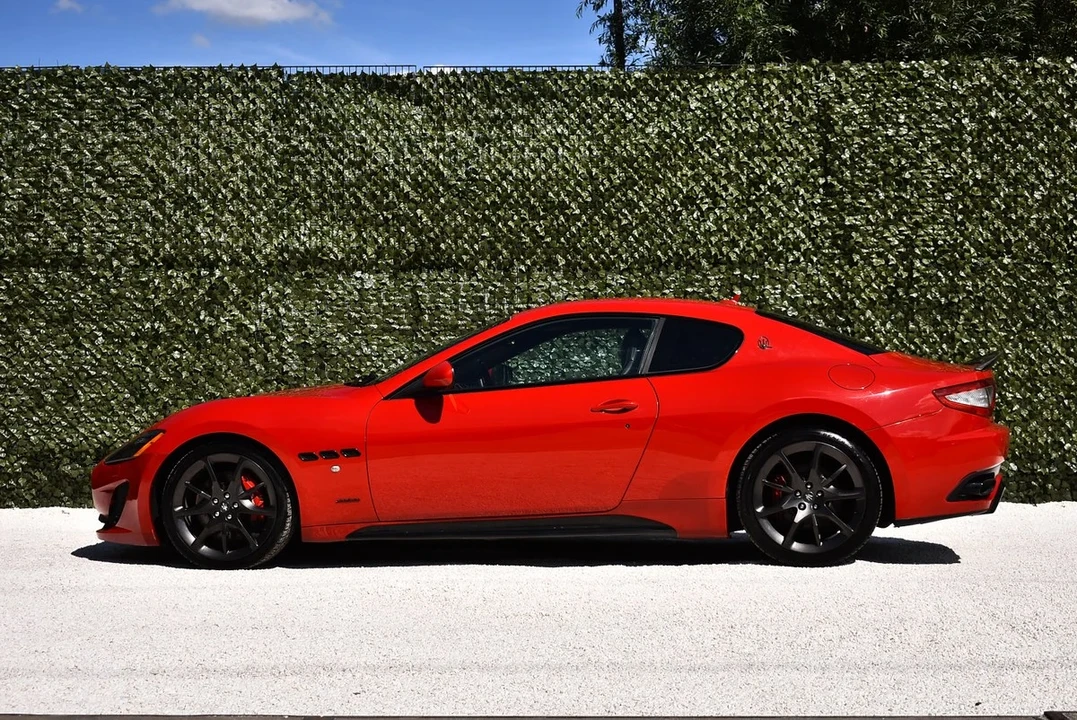 2013 Maserati GranTurismo 1st Gen - Image 17 of 30