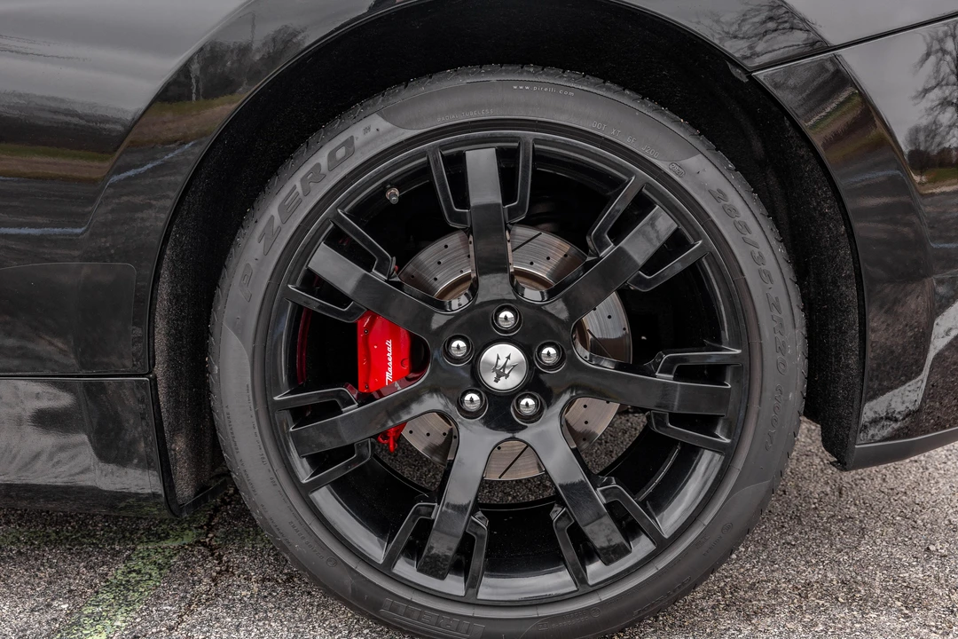 2013 Maserati GranTurismo 1st Gen - Image 21 of 31