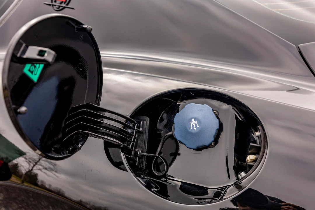 2013 Maserati GranTurismo 1st Gen - Image 14 of 31