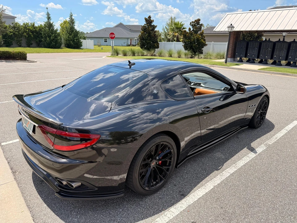 2013 Maserati GranTurismo 1st Gen - Image 14 of 31