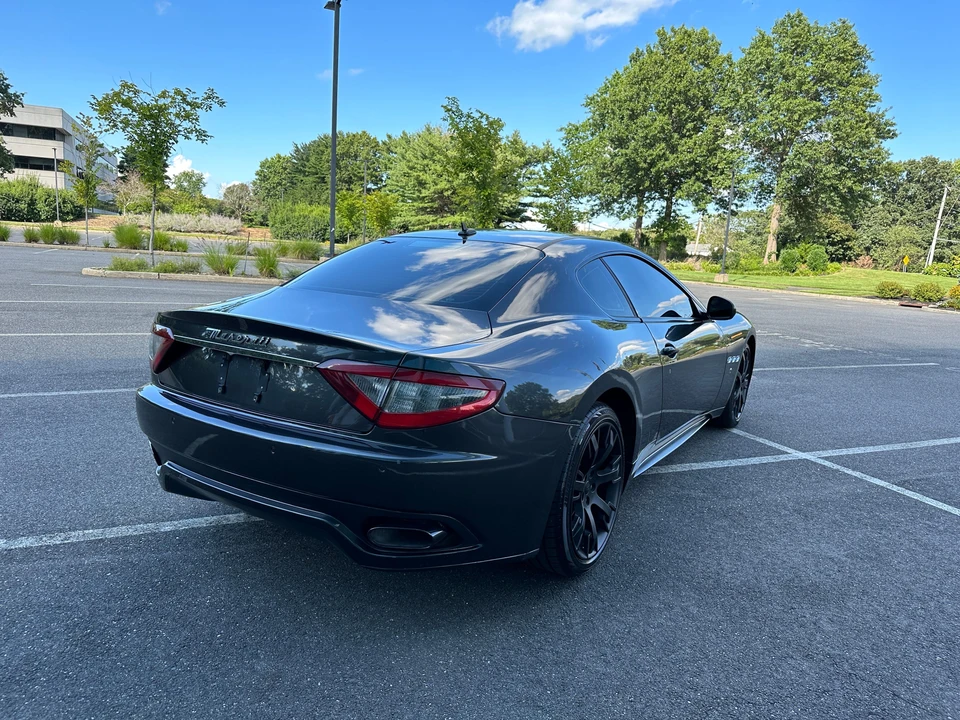2013 Maserati GranTurismo 1st Gen - Image 21 of 31
