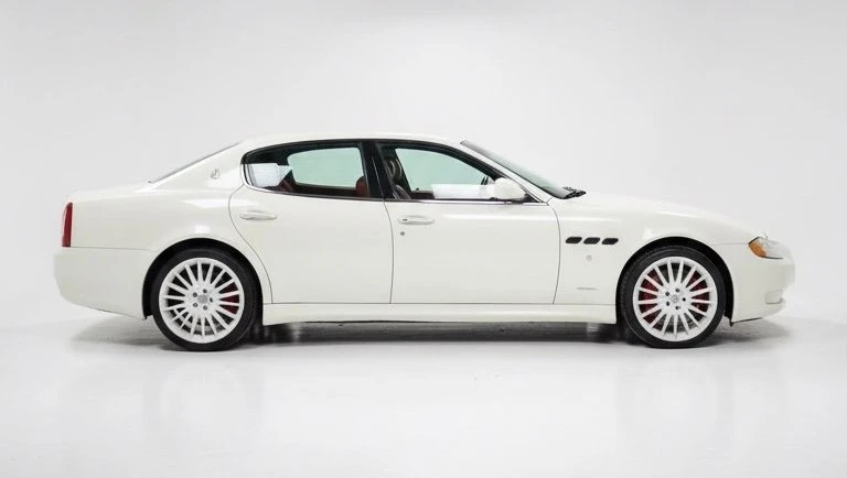 2013 Maserati Quattroporte - Image 2 of 27