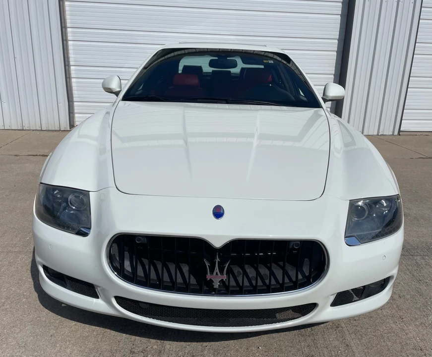 2013 Maserati Quattroporte - Image 11 of 27