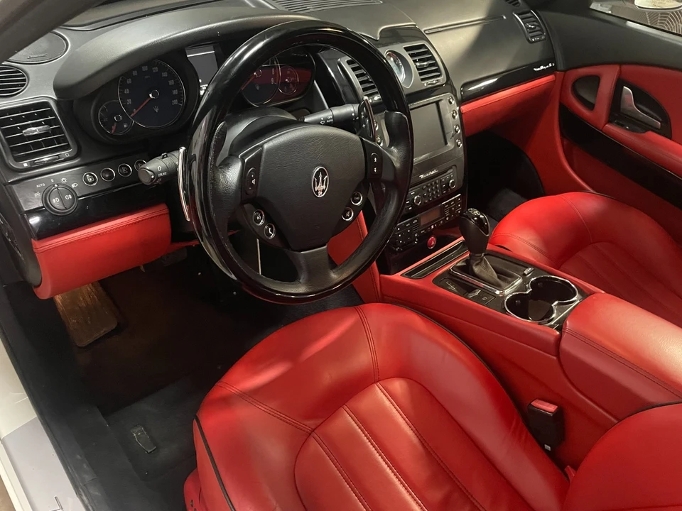 2013 Maserati Quattroporte 5th Gen - Image 15 of 20
