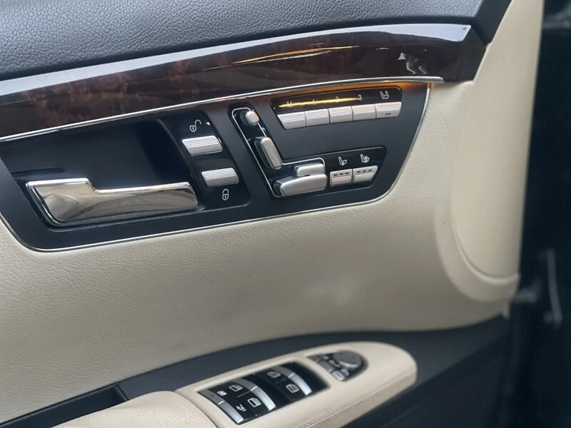 2013 Maybach - Image 10 of 12