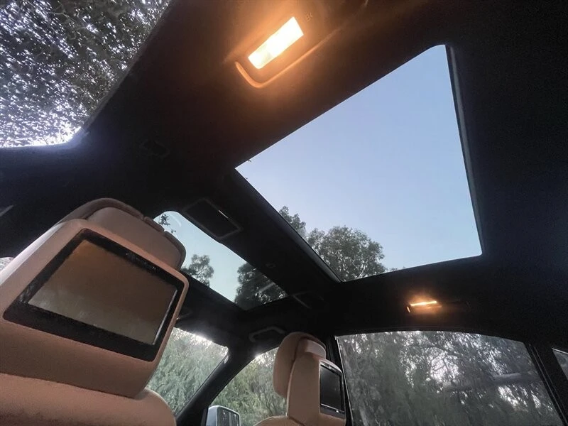 2013 Maybach - Image 9 of 12