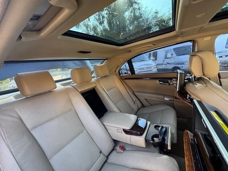 2013 Maybach 57 - Image 11 of 12