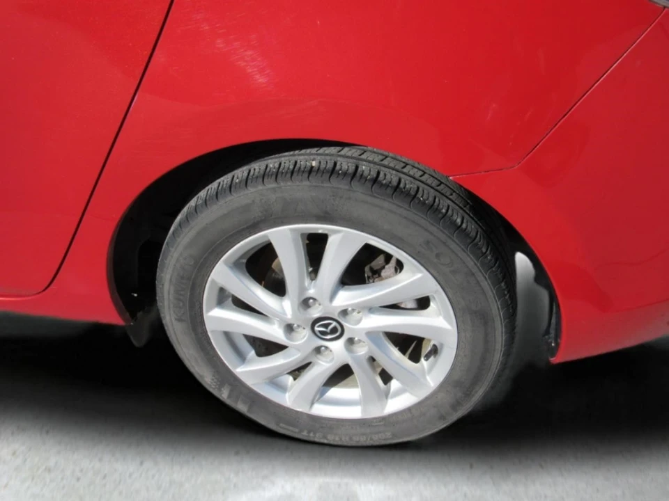 2013 Mazda Mazda 3 2nd Gen - Image 4 of 12