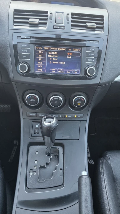 2013 Mazda Mazda 3 2nd Gen - Image 15 of 16