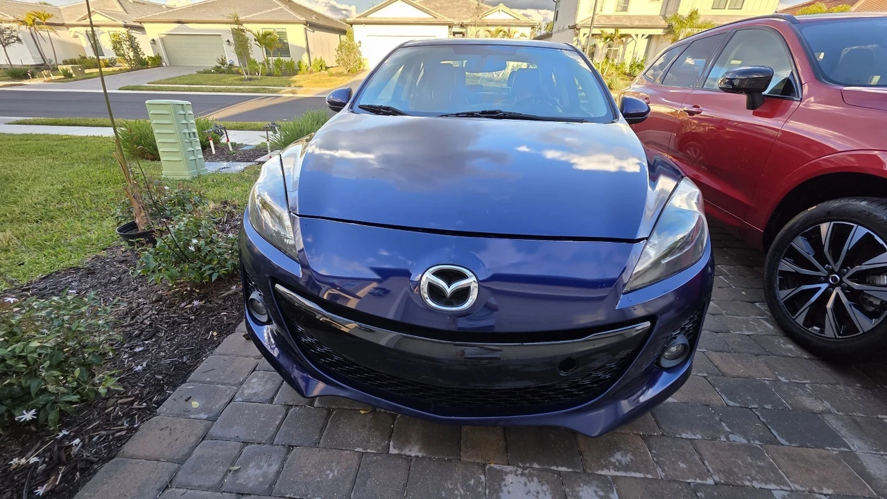 2013 Mazda Mazda 3 2nd Gen - Image 2 of 16