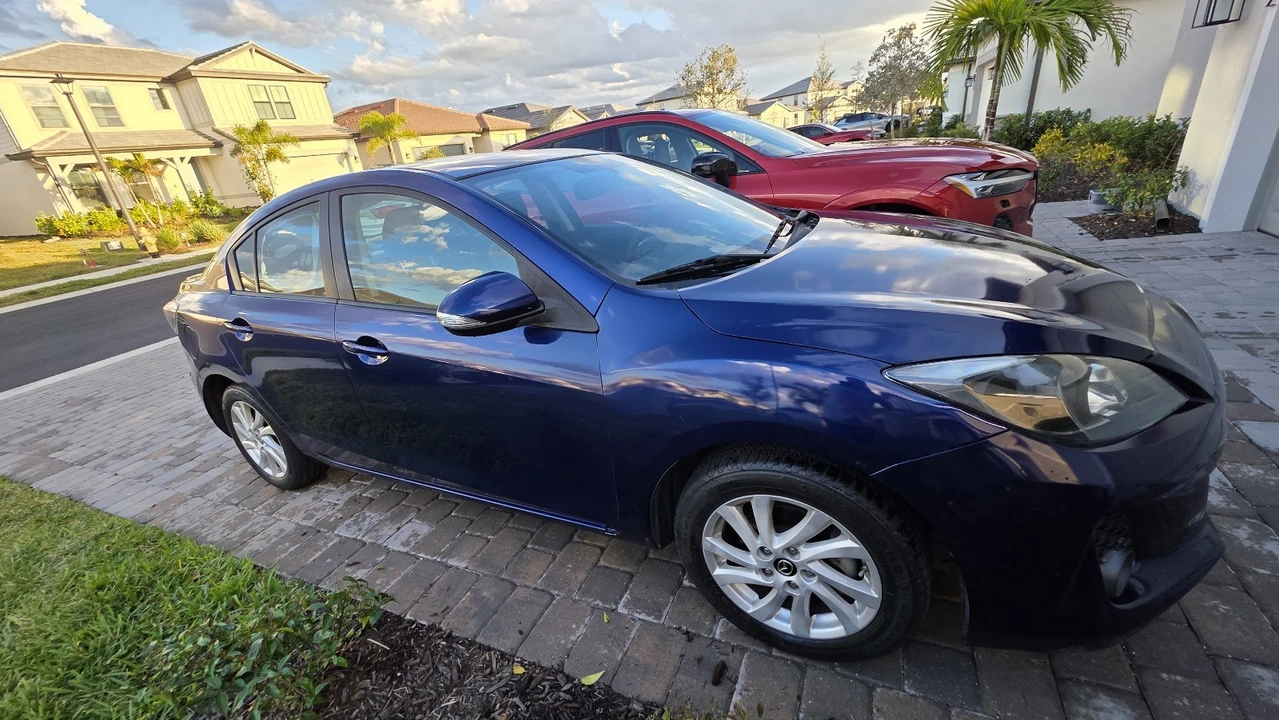 2013 Mazda Mazda 3 2nd Gen - Image 6 of 16