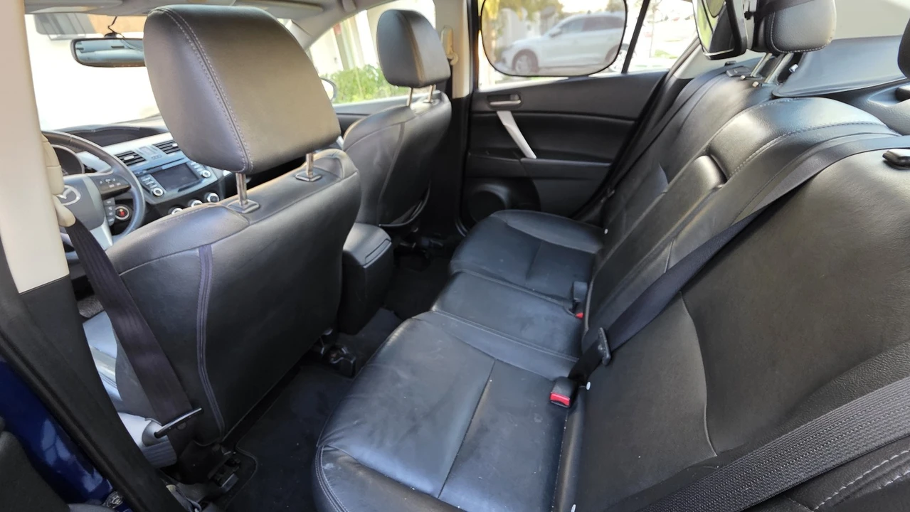 2013 Mazda Mazda 3 2nd Gen - Image 13 of 16