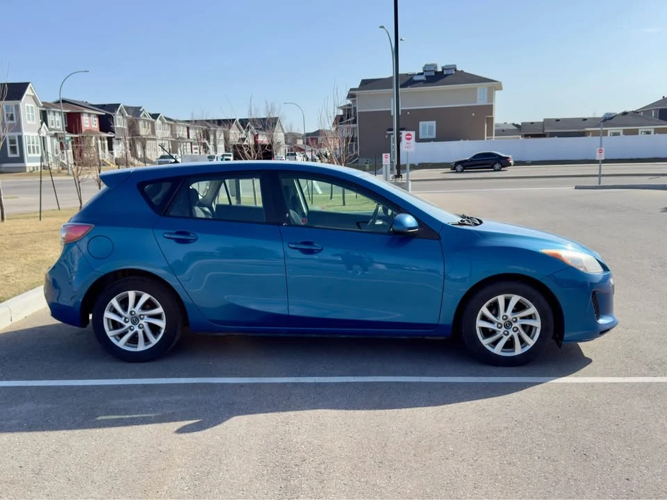 2013 Mazda Mazda 3 2nd Gen - Image 2 of 20