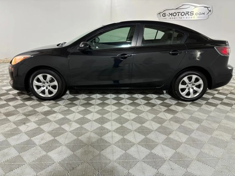 2013 Mazda Mazda 3 2nd Gen - Image 4 of 12