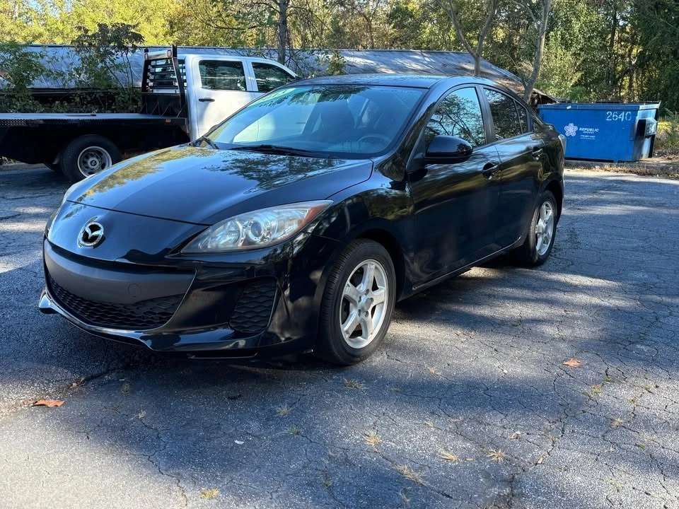 2013 Mazda Mazda 3 2nd Gen - Image 2 of 16