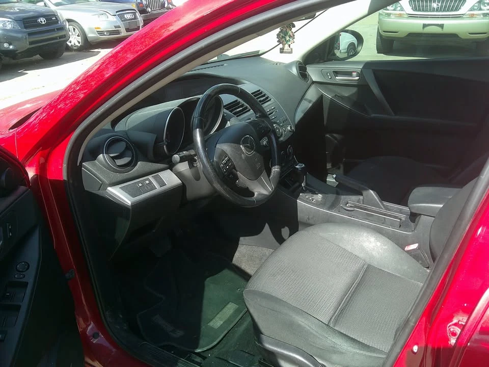 2013 Mazda Mazda 3 2nd Gen - Image 8 of 19