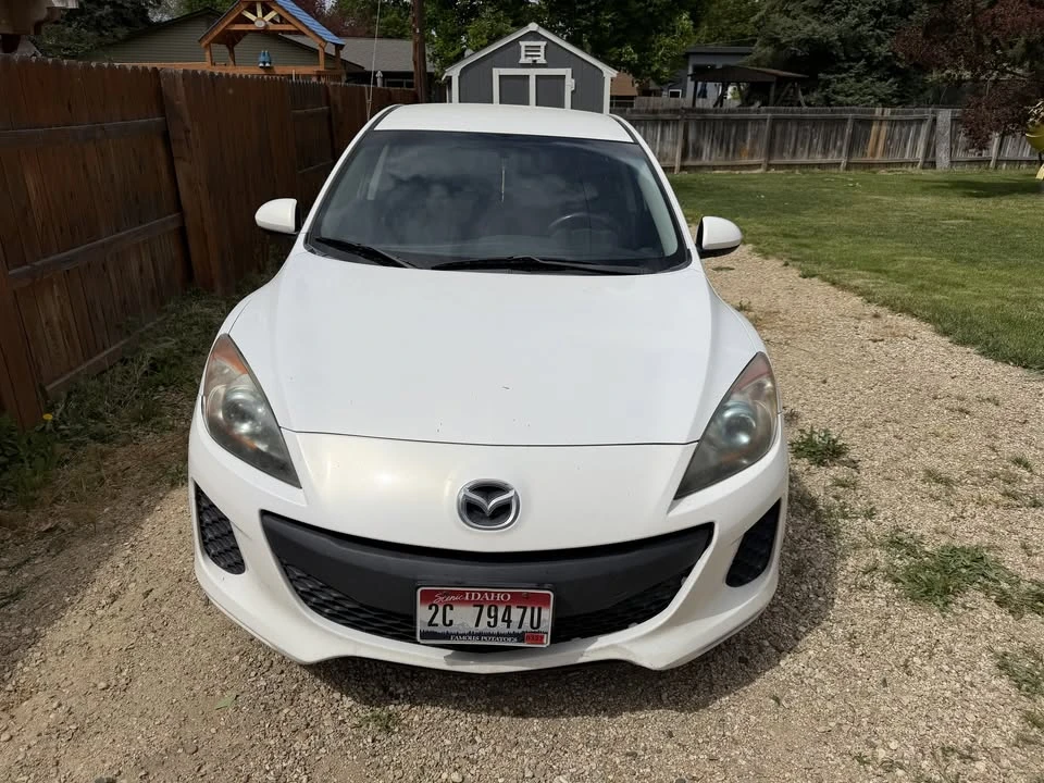 2013 Mazda Mazda 3 2nd Gen - Image 2 of 14