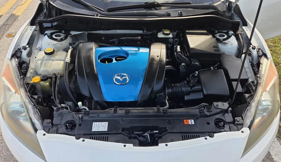 2013 Mazda Mazda 3 2nd Gen - Image 11 of 18