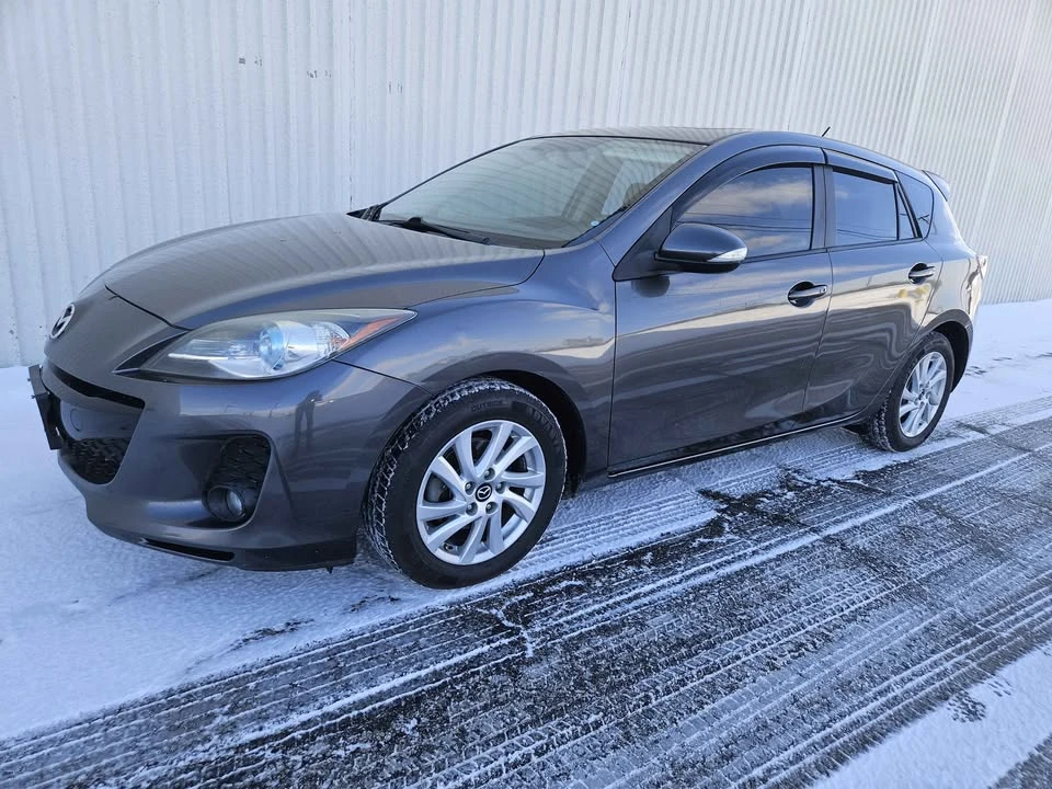2013 Mazda Mazda 3 2nd Gen - Image 2 of 15