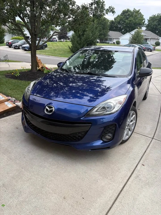 2013 Mazda Mazda 3 2nd Gen - Image 2 of 14