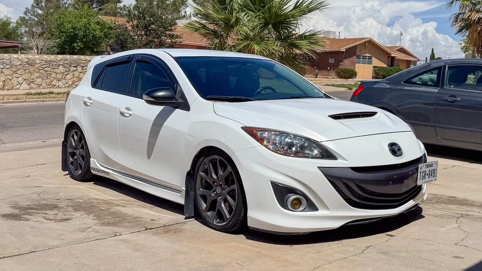 2013 Mazda Mazdaspeed 3 2nd Gen - Image 2 of 12