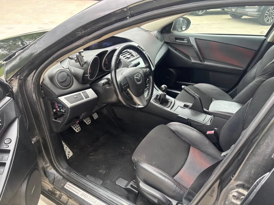 2013 Mazda Mazdaspeed 3 2nd Gen - Image 5 of 12