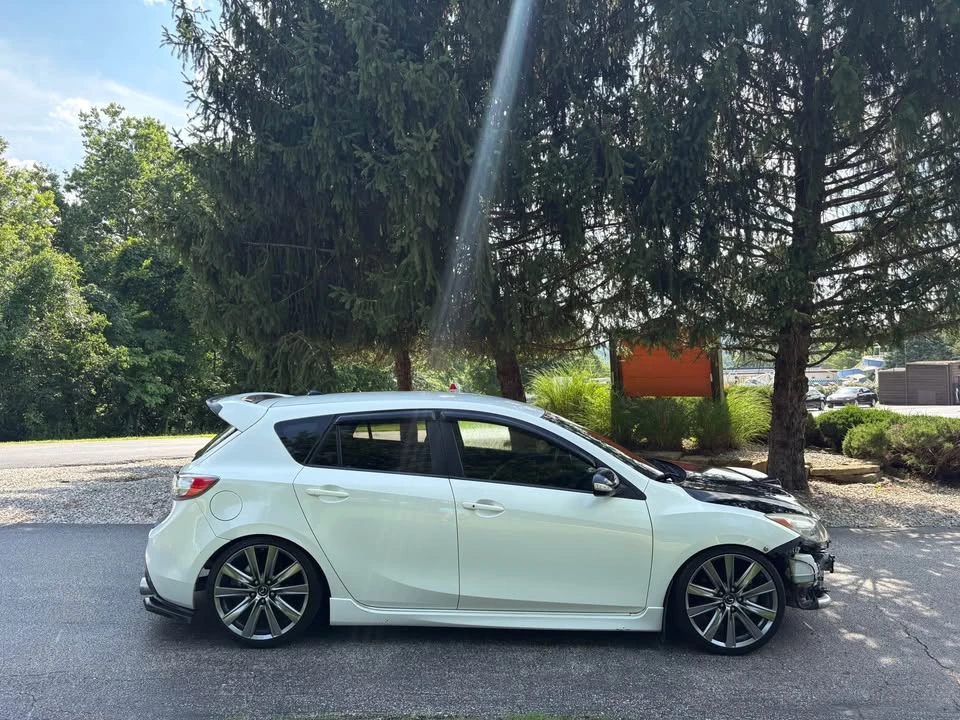2013 Mazda Mazdaspeed 3 2nd Gen - Image 2 of 19