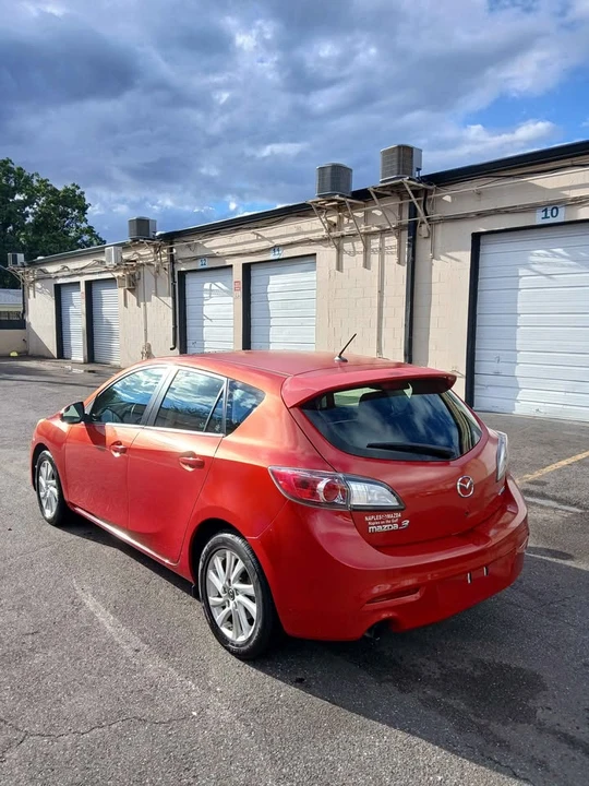 2013 Mazda Mazda 3 2nd Gen - Image 2 of 6