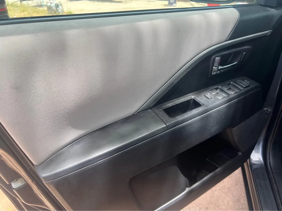 2013 Mazda Mazda 5 - Image 11 of 18