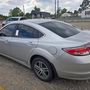 2013 Mazda Mazda6 i Sport Sedan 4D