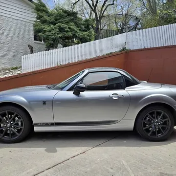 2013 Mazda MX-5 Miata RF Grand Touring Convertible 2D