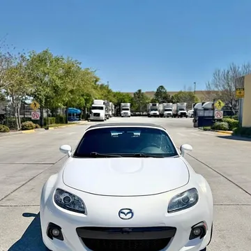 2013 Mazda MX-5 Miata RF