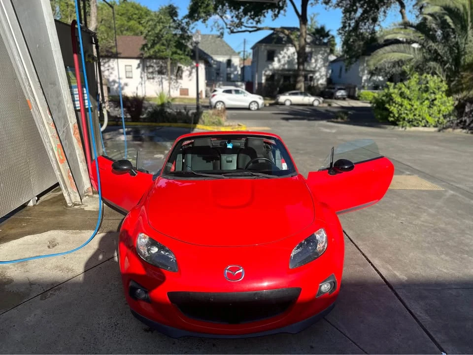 2013 Mazda NC MX-5 Miata - Image 2 of 17