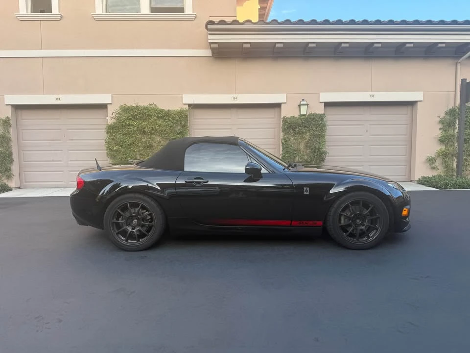 2013 Mazda NC MX-5 Miata - Image 2 of 18