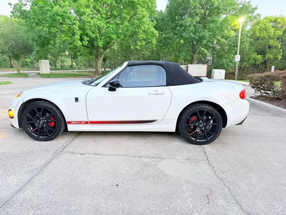 2013 Mazda NC MX-5 Miata - Image 16 of 18