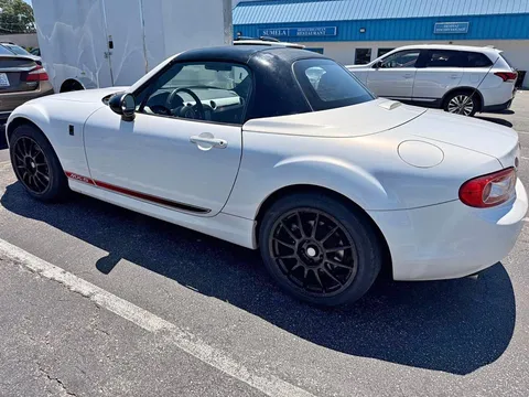 2013 Mazda MX-5 Club Sport Convertible 2D