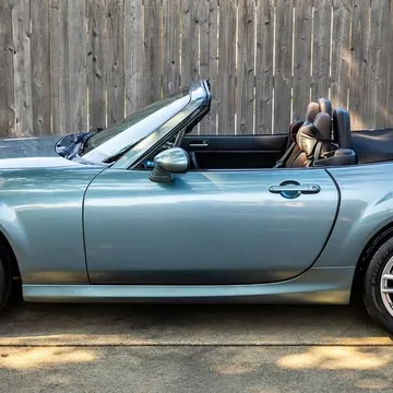 2013 Mazda MX-5 Convertible 2D
